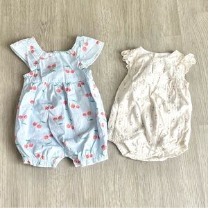 NWOT- Set of 2 Carter’s Newborn Outfits